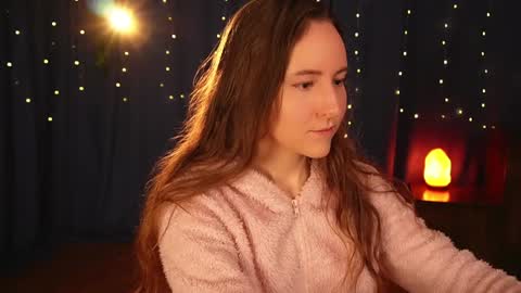 Snapshot of lynn_feline chatting on 28, 1, 2025 Lynn online show from 28, 1, 2025