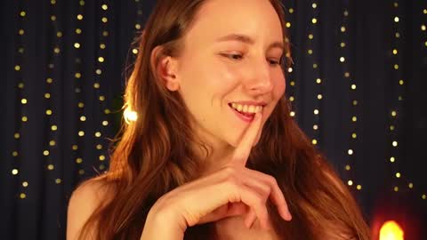 Snapshot of lynn_feline chatting on 4, 2, 2025 Lynn online show from 4, 2, 2025