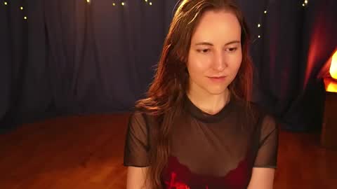 Snapshot of lynn_feline chatting on 11, 3, 2025 Lynn online show from 11, 3, 2025