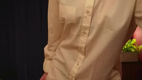 Snapshot of lynn_feline chatting on 7, 10, 2025 Lynn online show from 7, 10, 2025