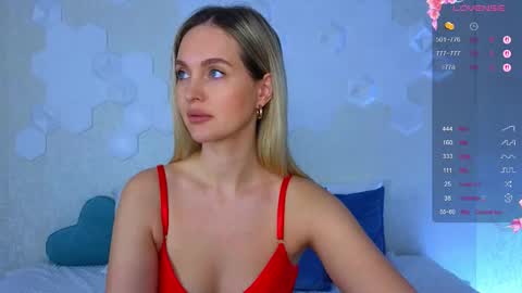 Lana online show from 4, 12, 2025