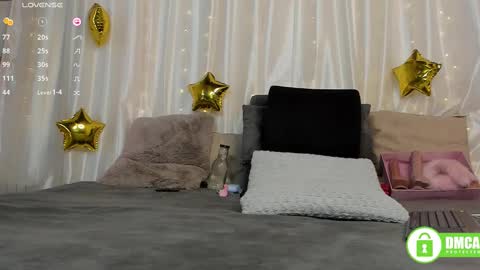 Snapshot of lynxrosen chatting on 8, 9, 2025 Lynx Rosen online show from 8, 9, 2025