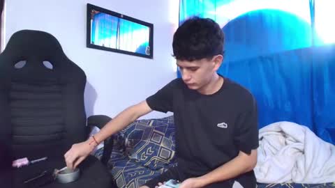 lyon_wiliamss online show from 6, 1, 2026