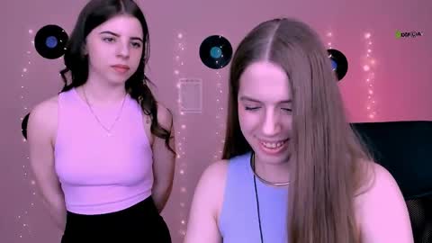 Snapshot of lyra_desire chatting on 27, 5, 2026 lyra_desire online show from 27, 5, 2026