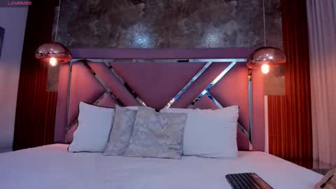 Lysa  online show from 15, 3, 2026