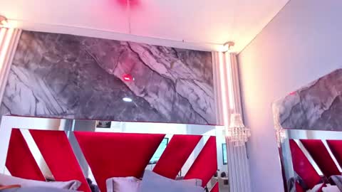 Lysa  online show from 25, 4, 2026