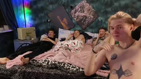 Snapshot of m1shq chatting on 10, 3, 2025 m1shq online show from 10, 3, 2025