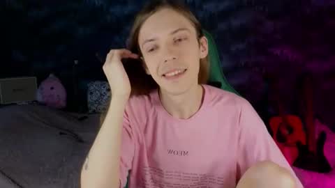 Snapshot of m1shq chatting on 19, 9, 2025 m1shq online show from 19, 9, 2025