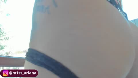 Snapshot of m1ss_ariana chatting on 31, 10, 2025 Ariana online show from 31, 10, 2025