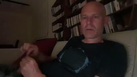 Snapshot of m3morable chatting on 23, 5, 2026 m3morable online show from 23, 5, 2026
