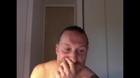 Snapshot of m4rduk81 chatting on 4, 5, 2026 m4rduk online show from 4, 5, 2026