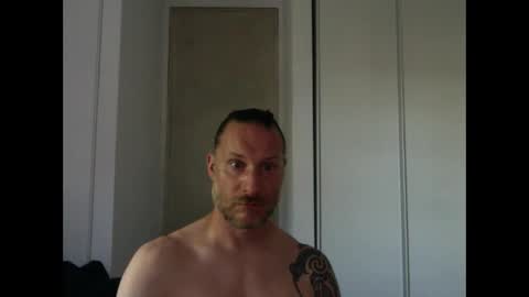 Snapshot of m4rduk81 chatting on 3, 6, 2026 m4rduk online show from 3, 6, 2026