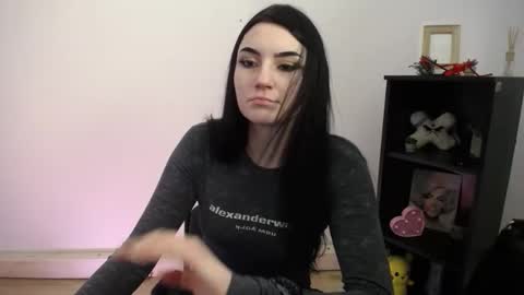 Snapshot of m_i_k_i_ chatting on 16, 2, 2026 m_i_k_i_ online show from 16, 2, 2026