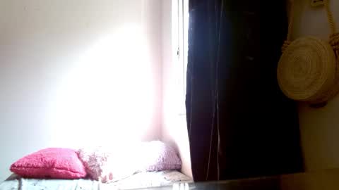 maaddy_thompson online show from 19, 3, 2026