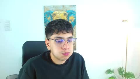 Max online show from 25, 3, 2026