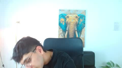 Max online show from 31, 3, 2026