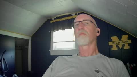 mac8181 online show from 14, 6, 2026