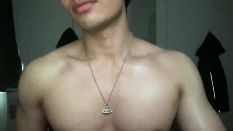 Snapshot of mac_cain chatting on 8, 2, 2025 Maccain online show from 8, 2, 2025