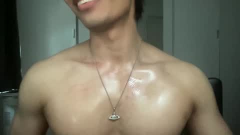 Snapshot of mac_cain chatting on 8, 3, 2025 Maccain online show from 8, 3, 2025