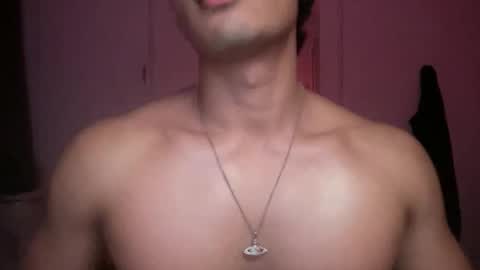 Snapshot of mac_cain chatting on 8, 10, 2025 Maccain online show from 8, 10, 2025