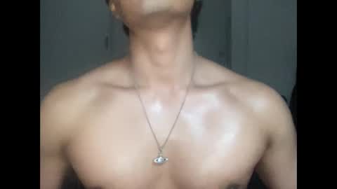 Snapshot of mac_cain chatting on 4, 12, 2025 Maccain online show from 4, 12, 2025