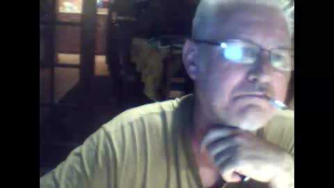 Snapshot of macdownsouth chatting on 15, 3, 2026 Macdownsouth online show from 15, 3, 2026