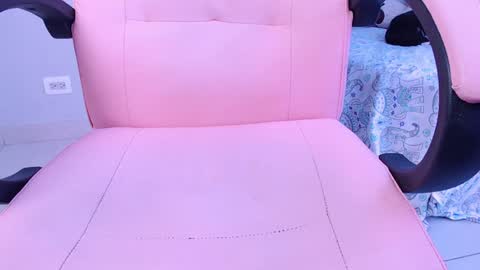 Macey Elliot Modelo Independiente online show from 6, 1, 2025