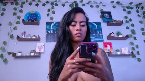 Macey Elliot Modelo Independiente online show from 10, 1, 2025