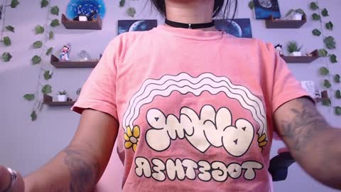 Macey Elliot Modelo Independiente online show from 28, 1, 2025