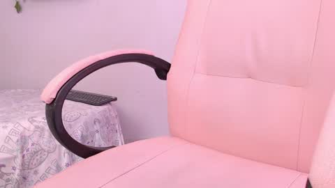 Macey Elliot Modelo Independiente online show from 28, 1, 2025