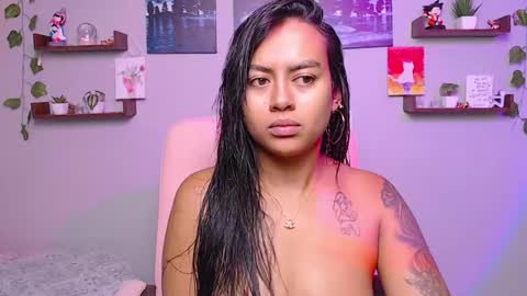 Macey Elliot Modelo Independiente online show from 11, 2, 2025