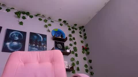 Macey Elliot Modelo Independiente online show from 9, 9, 2025