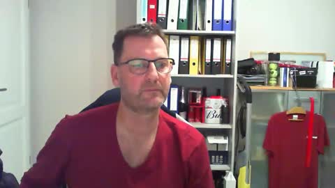 macfly67 online show from 16, 2, 2025