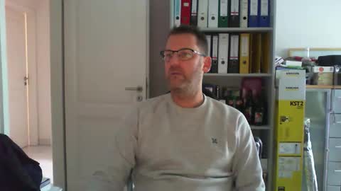 macfly67 online show from 10, 11, 2025