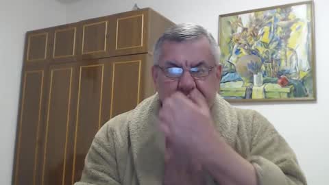 Macho online show from 11, 2, 2025