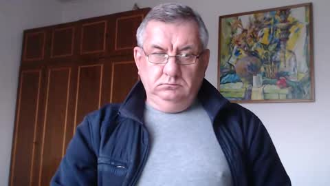 Macho online show from 12, 2, 2025