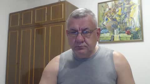 Macho online show from 12, 10, 2025