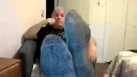 mackdocc001 online show from 13, 10, 2025