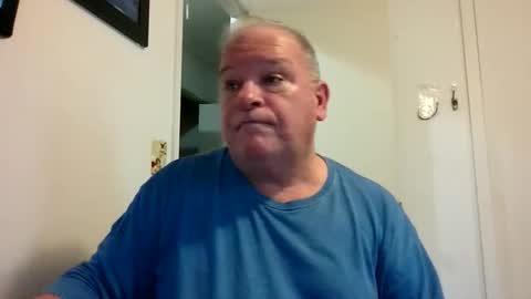 Snapshot of mackdocc001 chatting on 14, 12, 2025 mackdocc001 online show from 14, 12, 2025