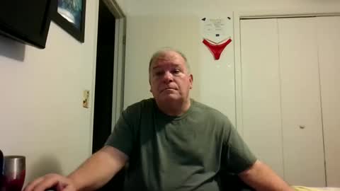 Snapshot of mackdocc001 chatting on 19, 12, 2025 mackdocc001 online show from 19, 12, 2025
