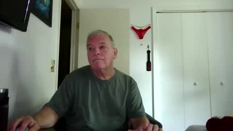 Snapshot of mackdocc001 chatting on 31, 3, 2026 mackdocc001 online show from 31, 3, 2026