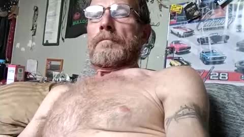 Snapshot of mackdog1369 chatting on 22, 4, 2026 mackdog1369 online show from 22, 4, 2026