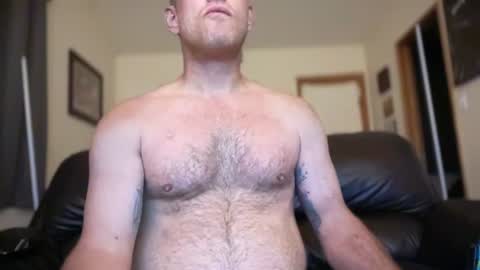 Snapshot of mackincaliallday chatting on 28, 7, 2026 MackinCaliAllDay online show from 28, 7, 2026