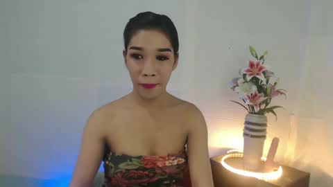 Snapshot of madalina1992 chatting on 9, 2, 2025 madalina1992 online show from 9, 2, 2025