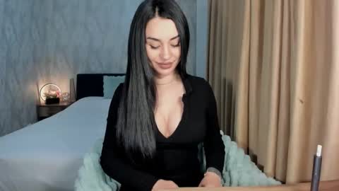 Snapshot of madam_jesse chatting on 15, 11, 2025 Madam jesse online show from 15, 11, 2025