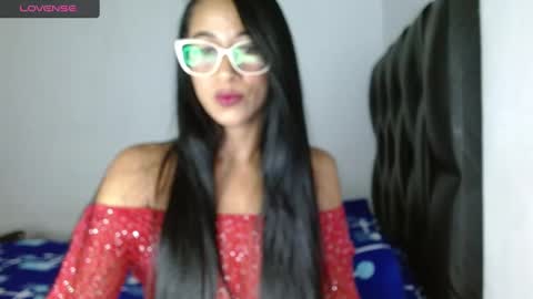 Snapshot of madam_klauss chatting on 26, 1, 2025 EMILY online show from 26, 1, 2025