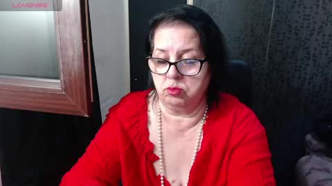 Snapshot of madam_sanjanne chatting on 1, 6, 2026 Madam Sanjanne online show from 1, 6, 2026
