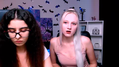 Snapshot of madam_ulis chatting on 31, 12, 2024 Ulis online show from 31, 12, 2024