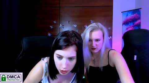 Snapshot of madam_ulis chatting on 4, 1, 2025 Ulis online show from 4, 1, 2025
