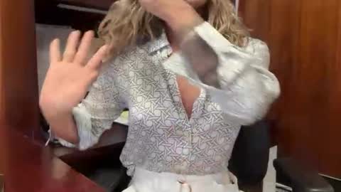 Snapshot of madame_andi chatting on 8, 6, 2026 madame_andi online show from 8, 6, 2026